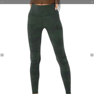 ALO High -Waist Camo Vapor Legging